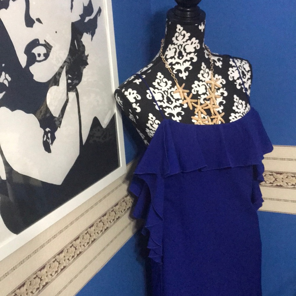 Blue dress